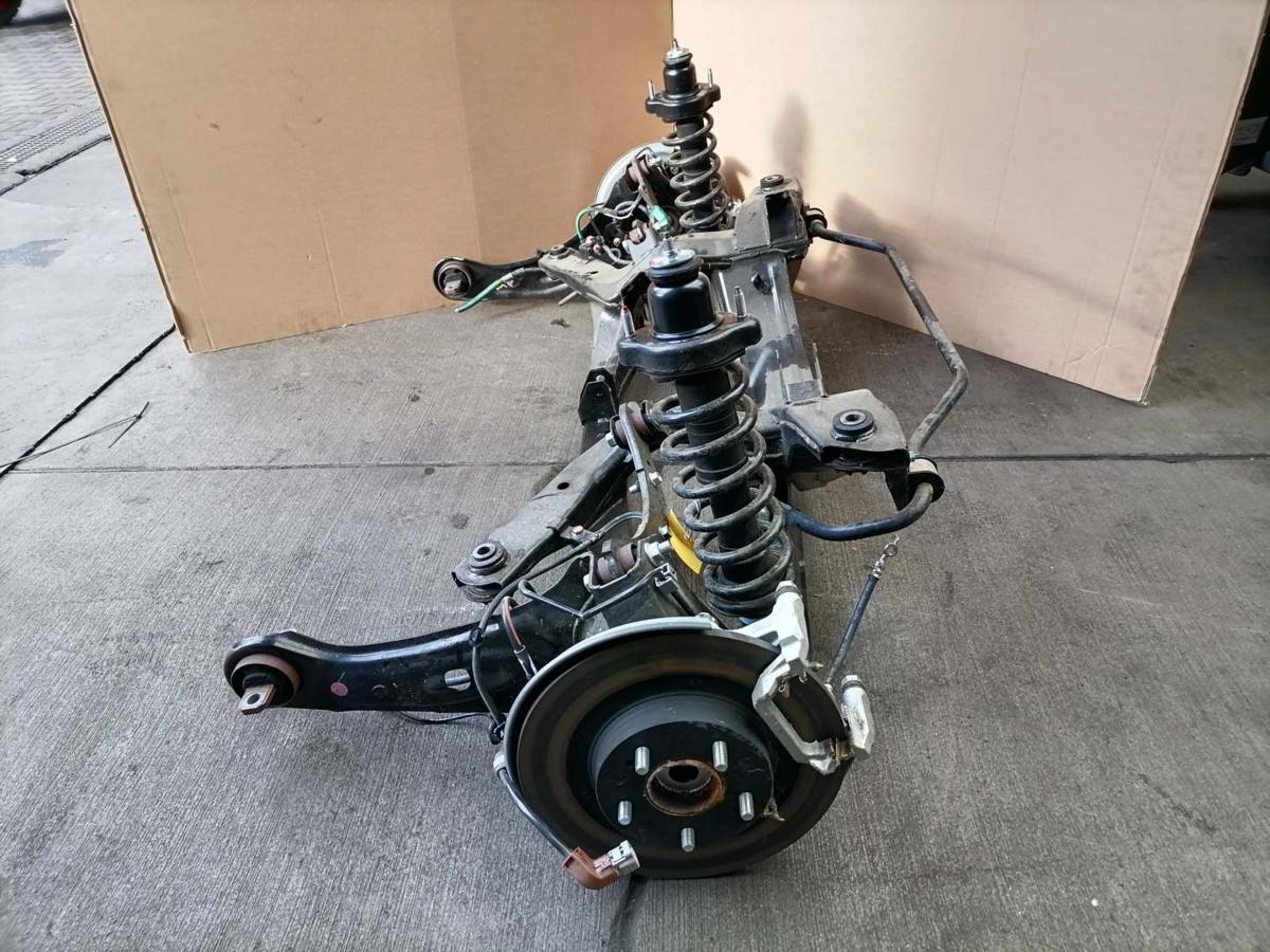 Mitsubishi Eclipse Cross original Hinterachse mit Lenker und Lager 2.4 72kw Allrad Bj.2023